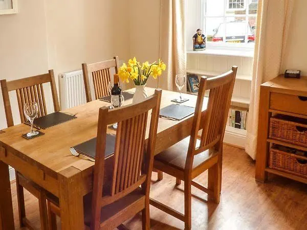 Headon Yard Cottage Scarborough Holiday home